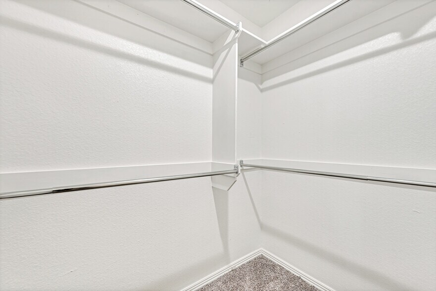 More Photos Of 1512 S Razorback Rd, Fayetteville Apartments For Sale