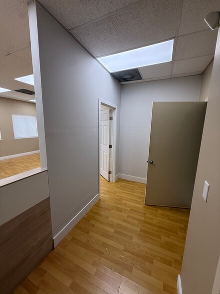 More Photos Of 12905 SW 132nd St, Miami Industrial For Lease