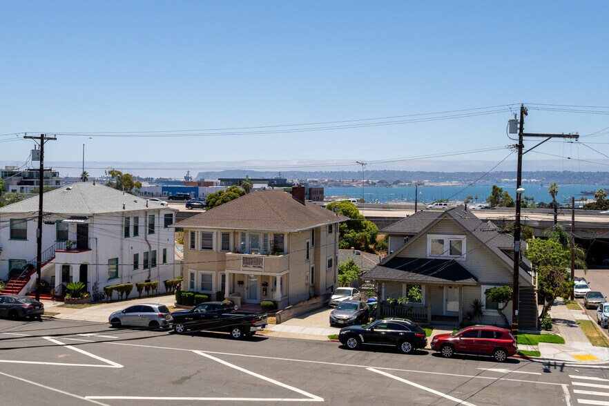 More Photos Of 2265-2271 Curlew St, San Diego Apartments For Sale