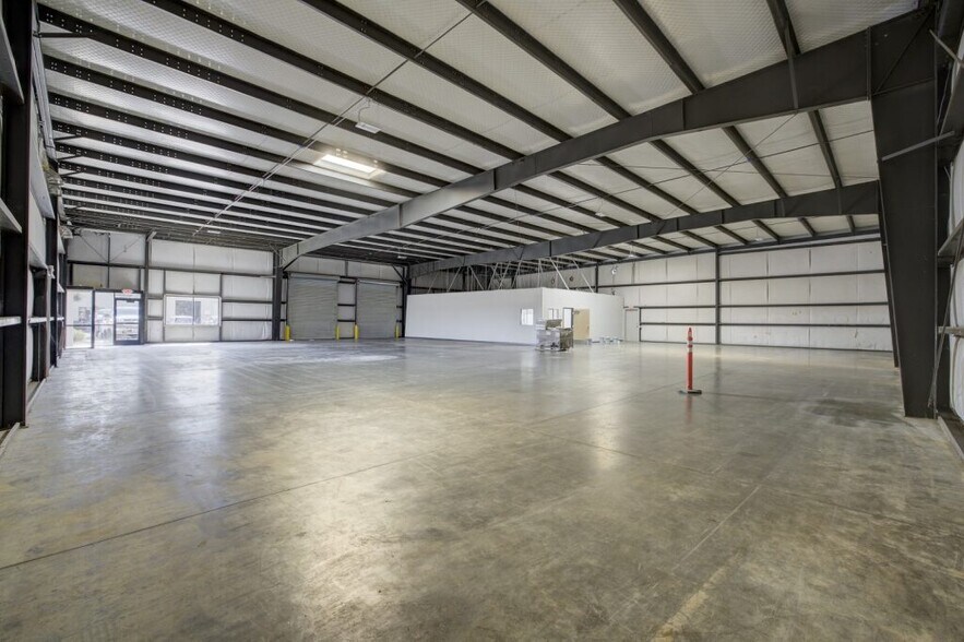 More Photos Of 4545 Skyway Dr, Olivehurst Unknown For Lease