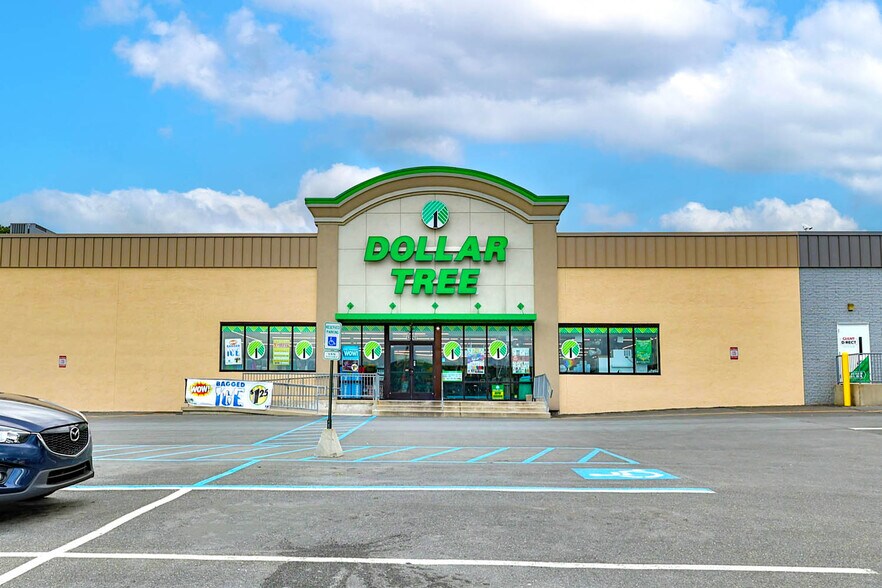 More Photos Of 1211 Blakeslee Boulevard Dr E, Lehighton Unknown For Lease