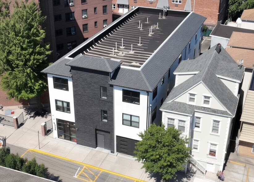 Primary Photo Of 6809 Palisade Ave, Guttenberg Apartments For Sale