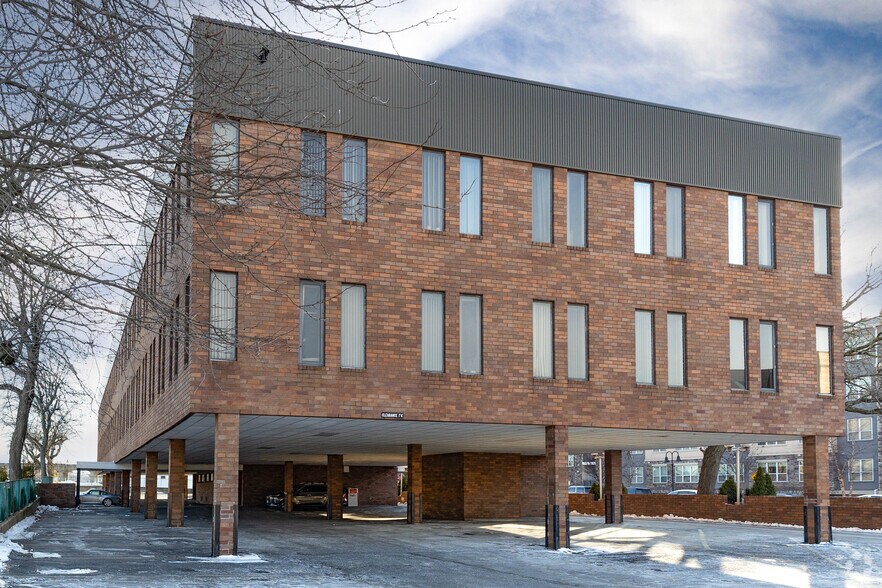 More Photos Of 77 N Centre Ave, Rockville Centre Medical For Lease