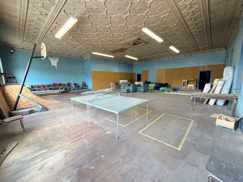 More Photos Of 429 13th St, Franklin Storefront Retail Office For Sale