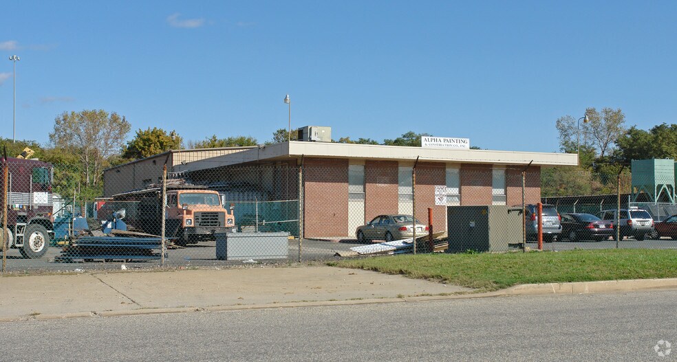 More Photos Of 6800 Quad Ave, Baltimore Truck Terminal For Sale