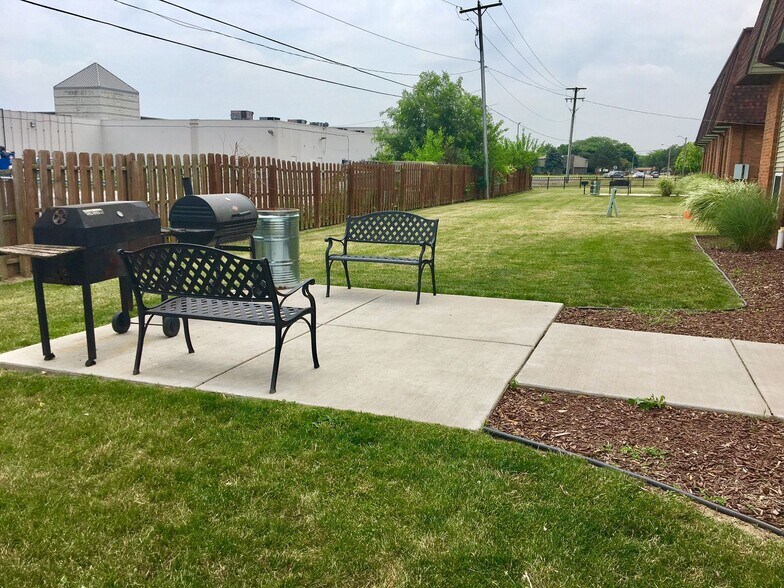 More Photos Of 620-628 John Anderson Ct, Monroe Apartments For Sale