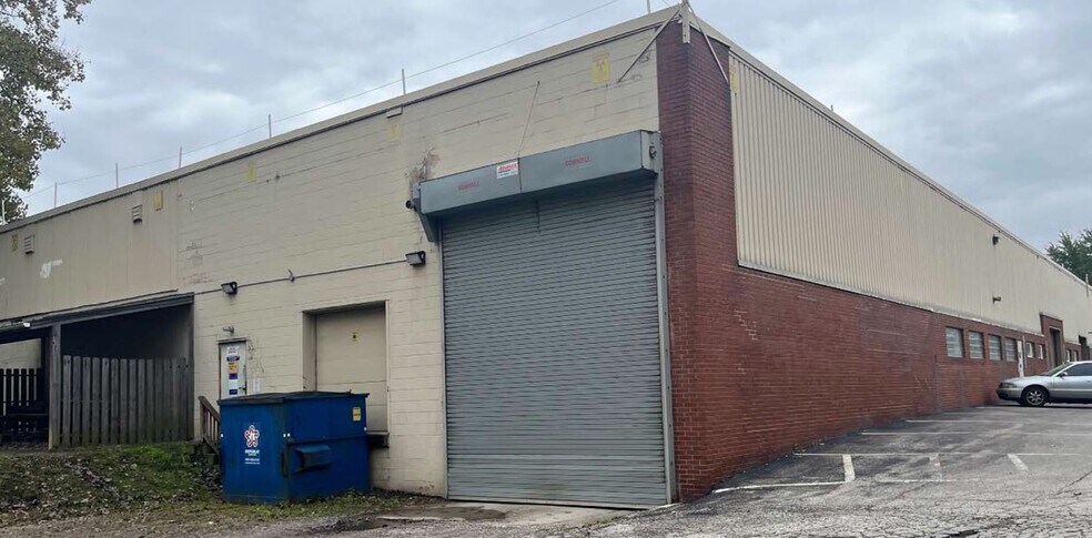 More Photos Of 5403 Schaaf Ln, Independence Warehouse For Lease