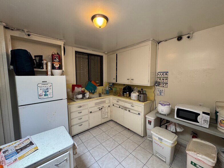 More Photos Of 3917-3919 Noriega St, San Francisco Storefront Retail Residential For Sale