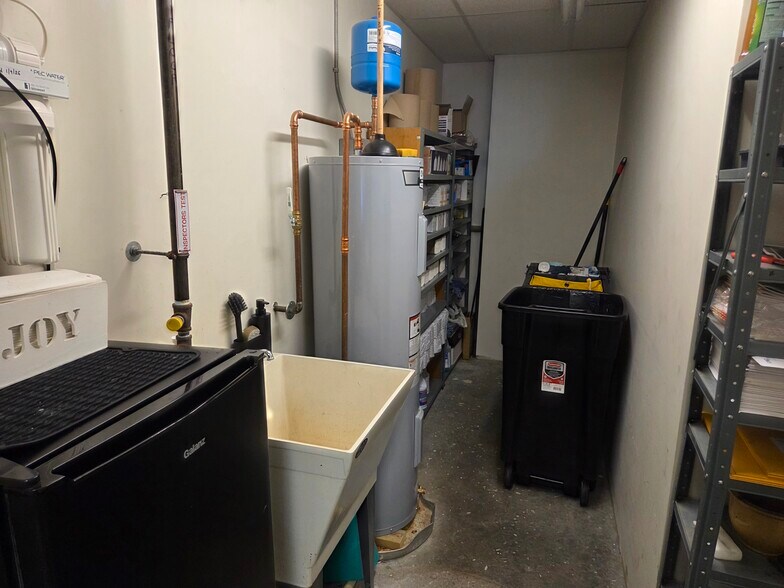 More Photos Of 4378 Craighead Rd, Allison Park Office For Lease