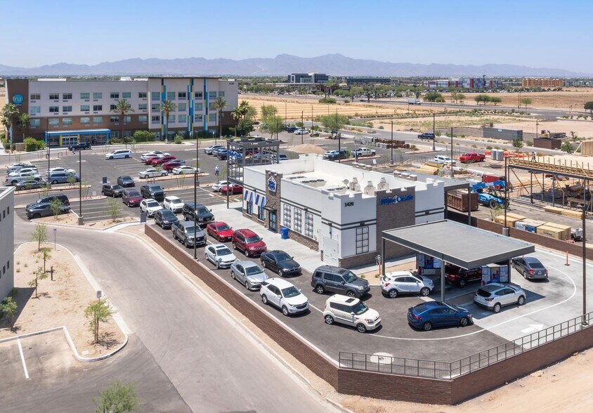 More Photos Of 1420 N Bullard Ave, Goodyear Fast Food For Sale