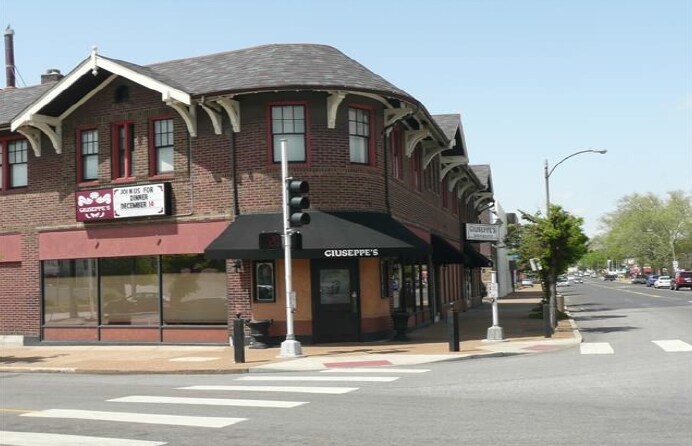 More Photos Of 4141 S Grand Blvd, Saint Louis Restaurant For Sale