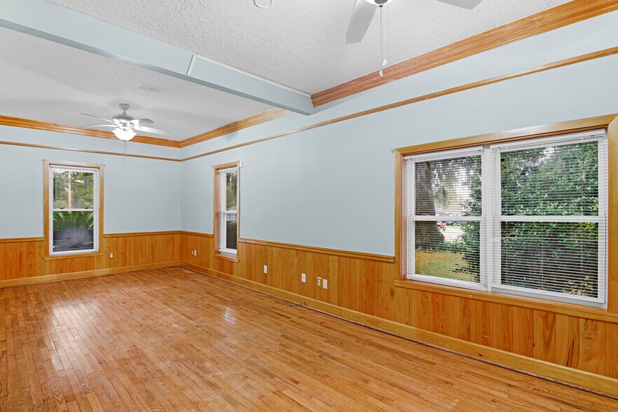 More Photos Of 938 Elma G Miles Pkwy, Hinesville Office For Sale