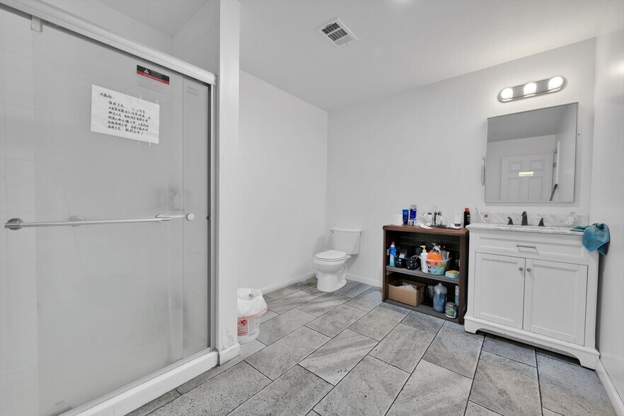 More Photos Of 280 Grand St, Hamburg Warehouse For Sale