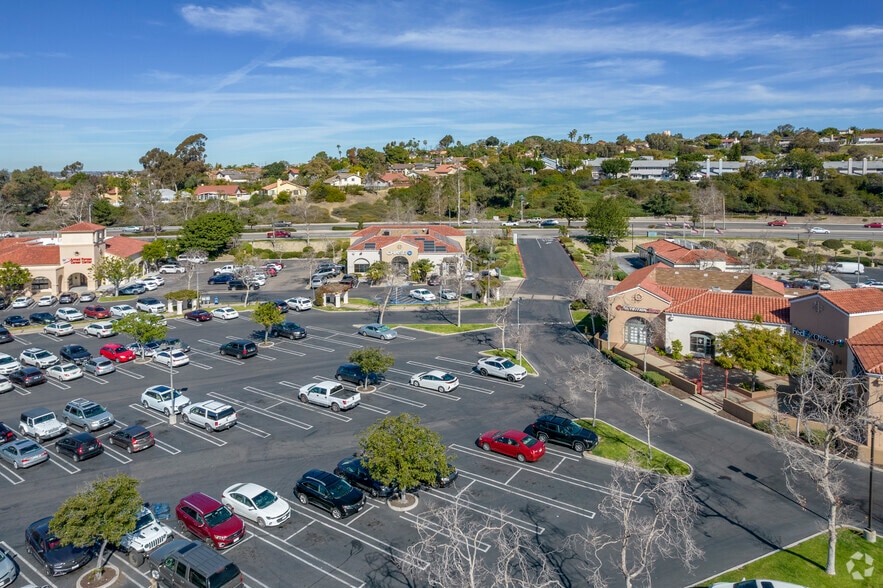 More Photos Of 390 E H St, Chula Vista Unknown For Lease