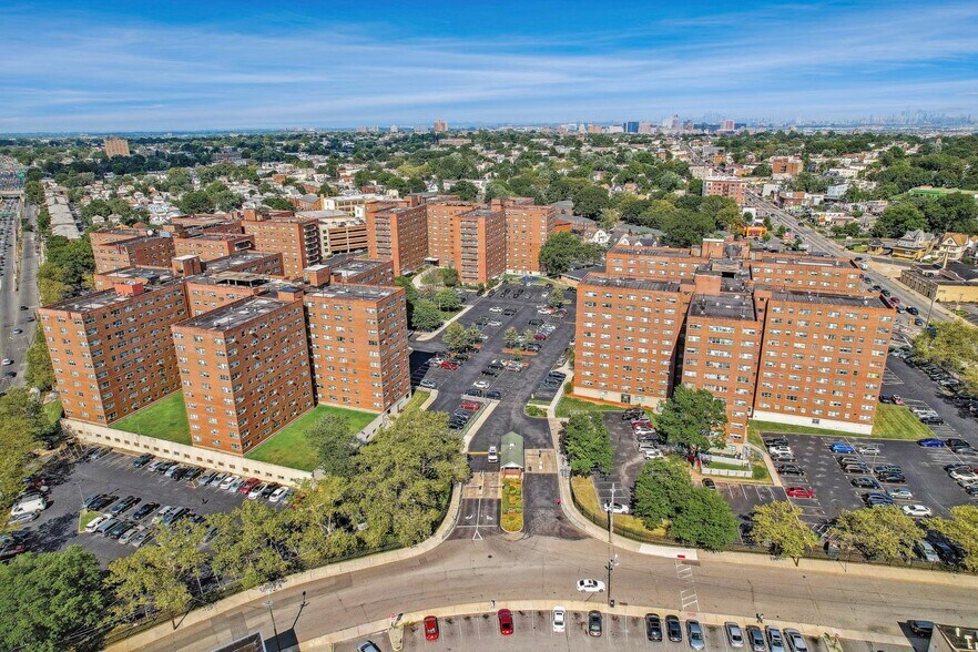 More Photos Of 20 Marshall St, Irvington Apartments For Lease