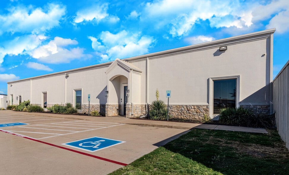 Primary Photo Of 5857 Park Vista Cir, Keller Office Residential For Sale