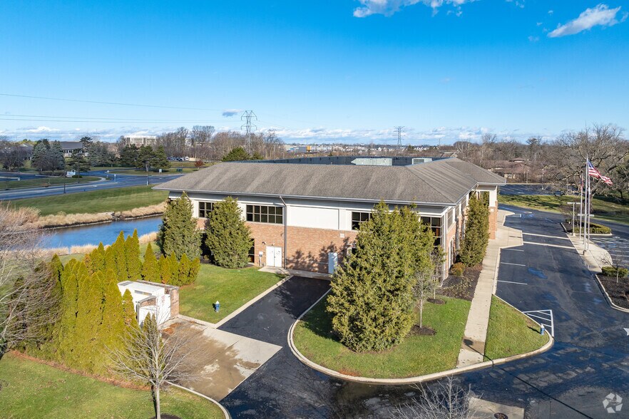 More Photos Of 4640 Trueman Blvd, Hilliard Office For Lease