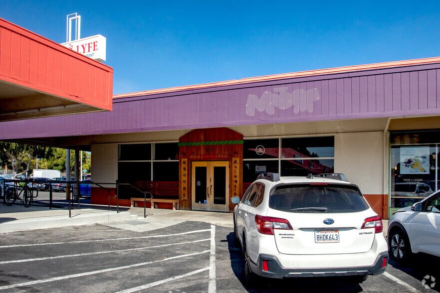 More Photos Of 3521-3543 Homestead Rd, Santa Clara Unknown For Lease