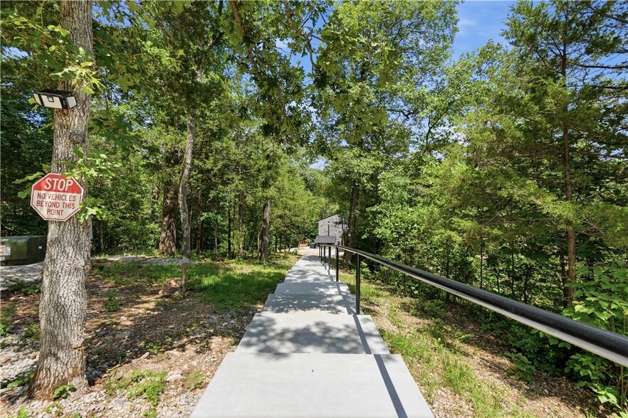 More Photos Of 394 Madison 1555, Eureka Springs Specialty For Sale