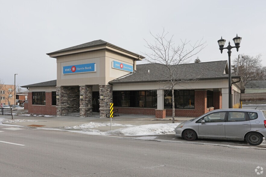 More Photos Of 522 Snelling Ave S, Saint Paul Bank For Sale