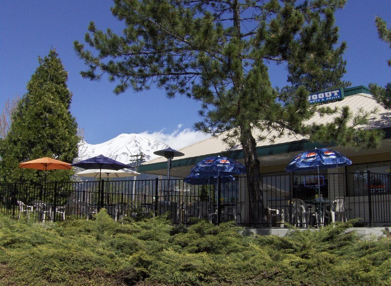 More Photos Of 112-166 Morgan Way, Mount Shasta Storefront For Lease