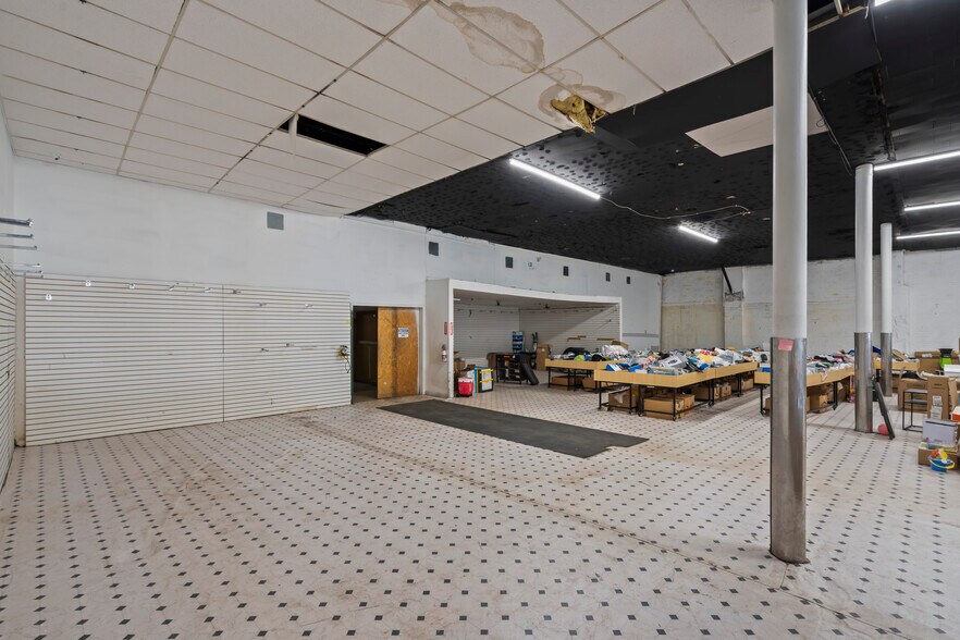 More Photos Of 3230 Troost Ave, Kansas City Freestanding For Sale