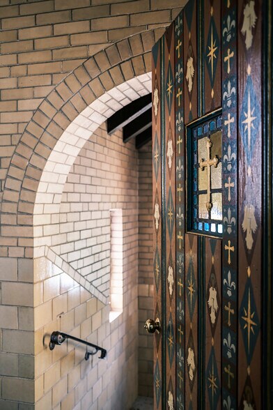 More Photos Of 6300 Minnesota Ave, Saint Louis Religious Facility For Sale