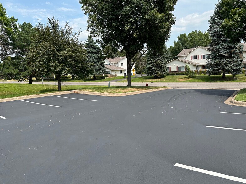More Photos Of 4099 White Bear Pky, White Bear Township Light Manufacturing For Lease
