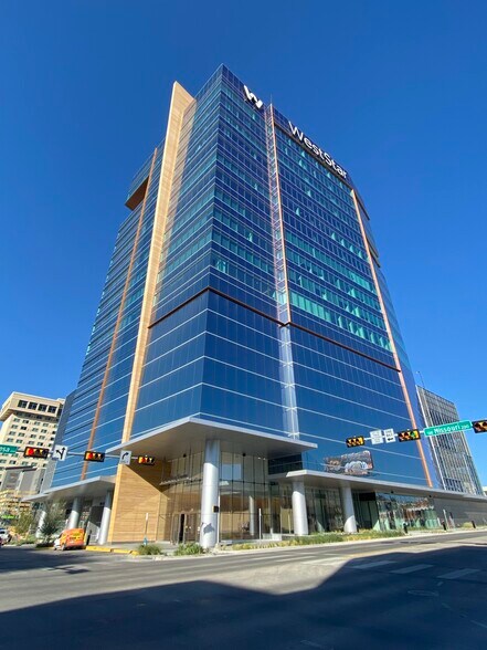 More Photos Of 601 N Mesa St, El Paso Office For Lease