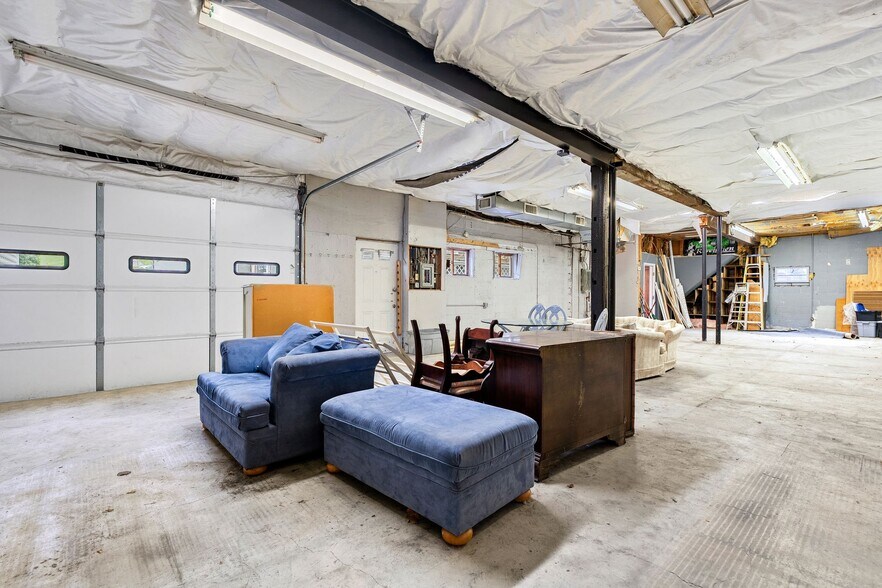 More Photos Of 1205 Massachusetts Ave, Arlington Storefront Retail Residential For Sale