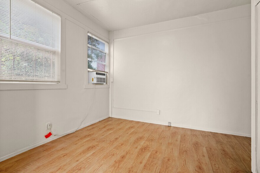 More Photos Of 2930-2932 Adeline St, Berkeley Apartments For Sale