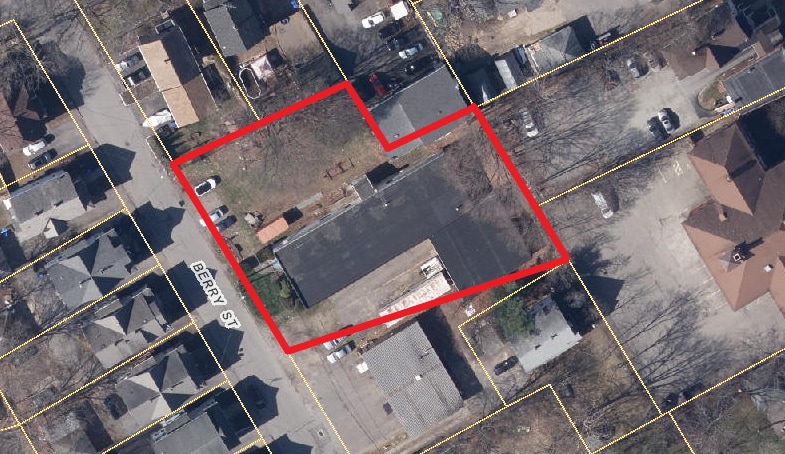 More Photos Of 184 Berry St, Torrington Manufacturing For Sale