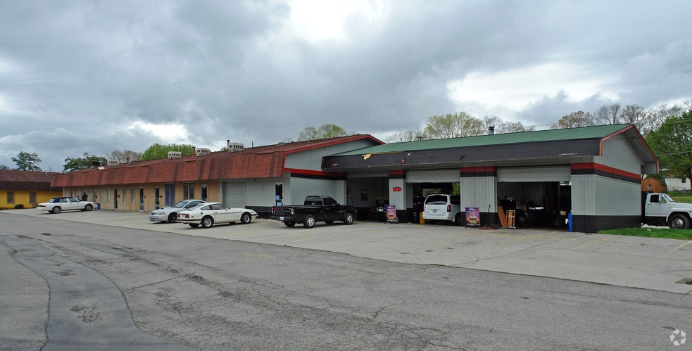 More Photos Of 301-309 Oak Ridge Tpke, Oak Ridge Office For Sale