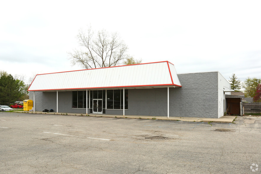 Primary Photo Of 7067 N Saginaw Rd, Mount Morris Freestanding For Lease