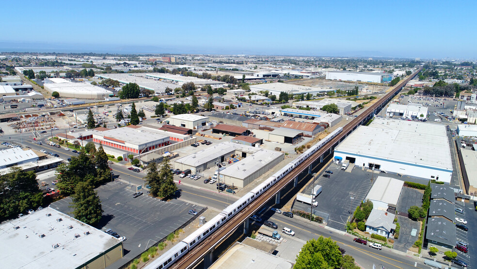 More Photos Of 750 139th Ave, San Leandro Warehouse For Lease