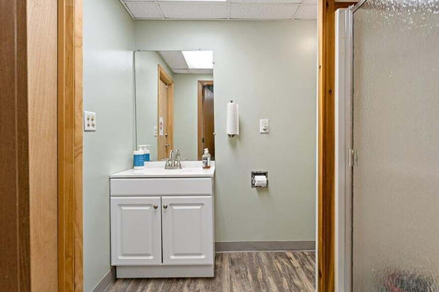 More Photos Of 892 Stoystown Rd, Somerset Office For Sale