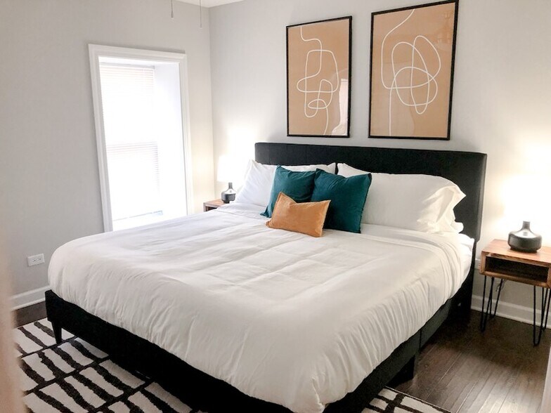 More Photos Of 10 N River St, Batavia Apartments For Sale