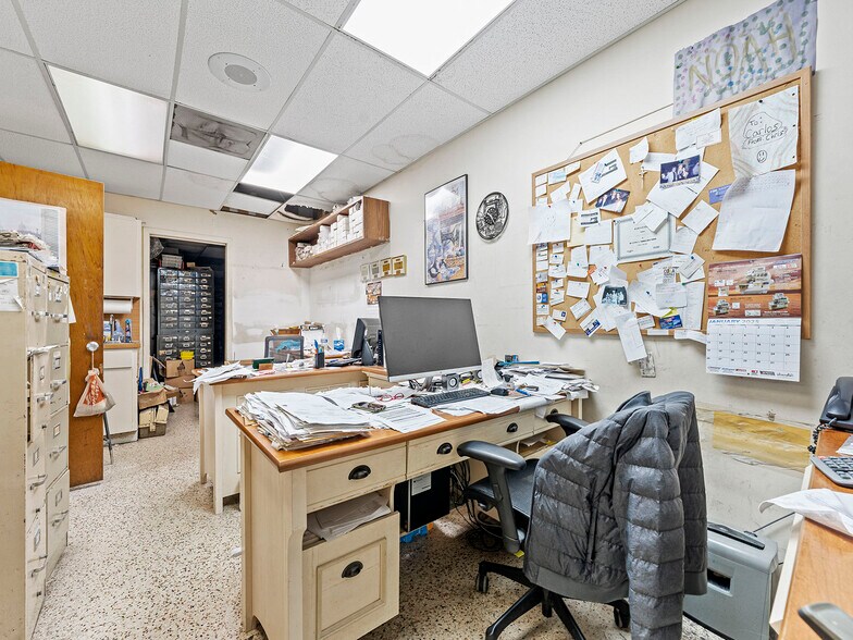 More Photos Of 4301 Palm Ave, Hialeah Unknown For Lease