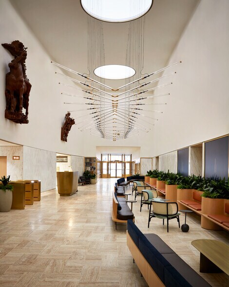 More Photos Of 1 Rockefeller Plaza, New York Office For Lease