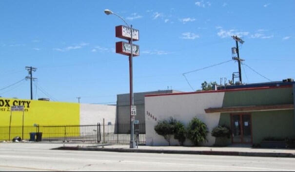 More Photos Of 13456-13468 Washington Blvd, Marina Del Rey Storefront Retail Office For Sale