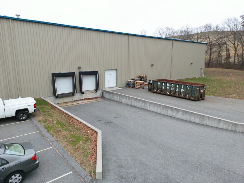 More Photos Of 231 Commerce Dr, Fall River Warehouse For Sale