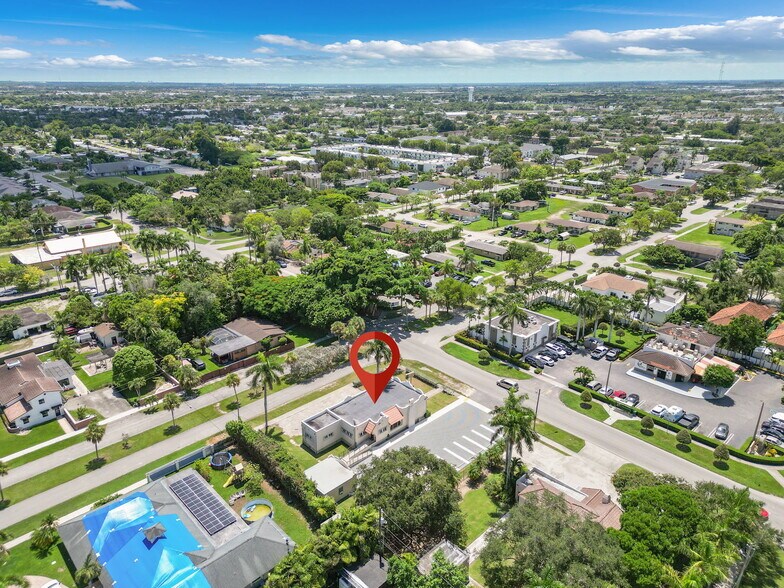 More Photos Of 97 NE 15th St, Homestead Coworking Space