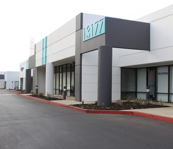 More Photos Of 13177 Ramona Blvd, Irwindale Unknown For Lease