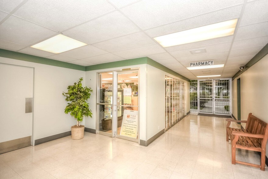 More Photos Of 360 E 7th St, Upland Medical For Lease