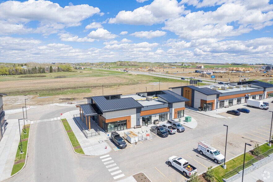 More Photos Of 258 Northridge Dr, Okotoks Unknown For Lease