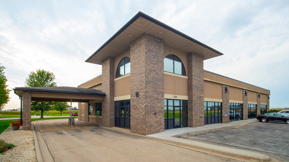 More Photos Of 7389 Airport View Dr SW, Rochester Office For Lease