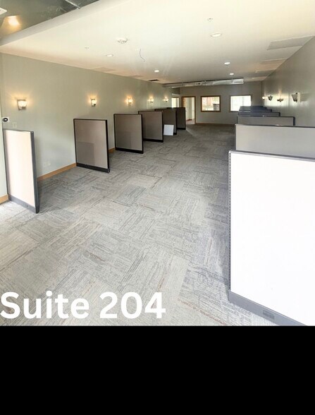 More Photos Of 6500 University Ave, Windsor Heights Apartments For Lease