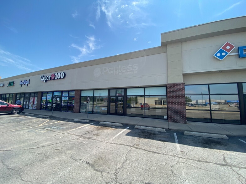 Primary Photo Of 2326 Industrial Rd, Emporia General Retail For Lease