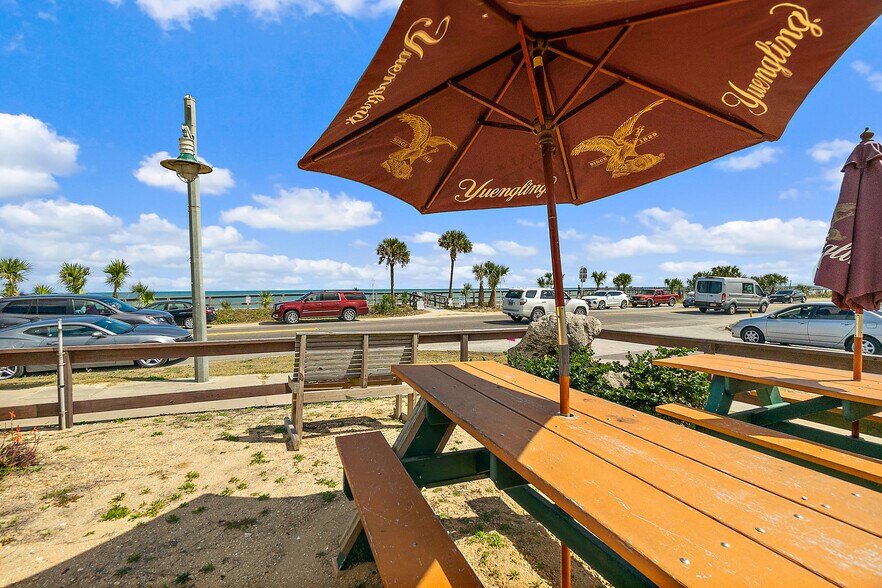 More Photos Of 205 N Ocean Shore Blvd, Flagler Beach General Retail For Sale