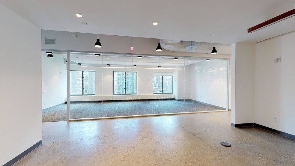 Photo of 18th Floor Ste 